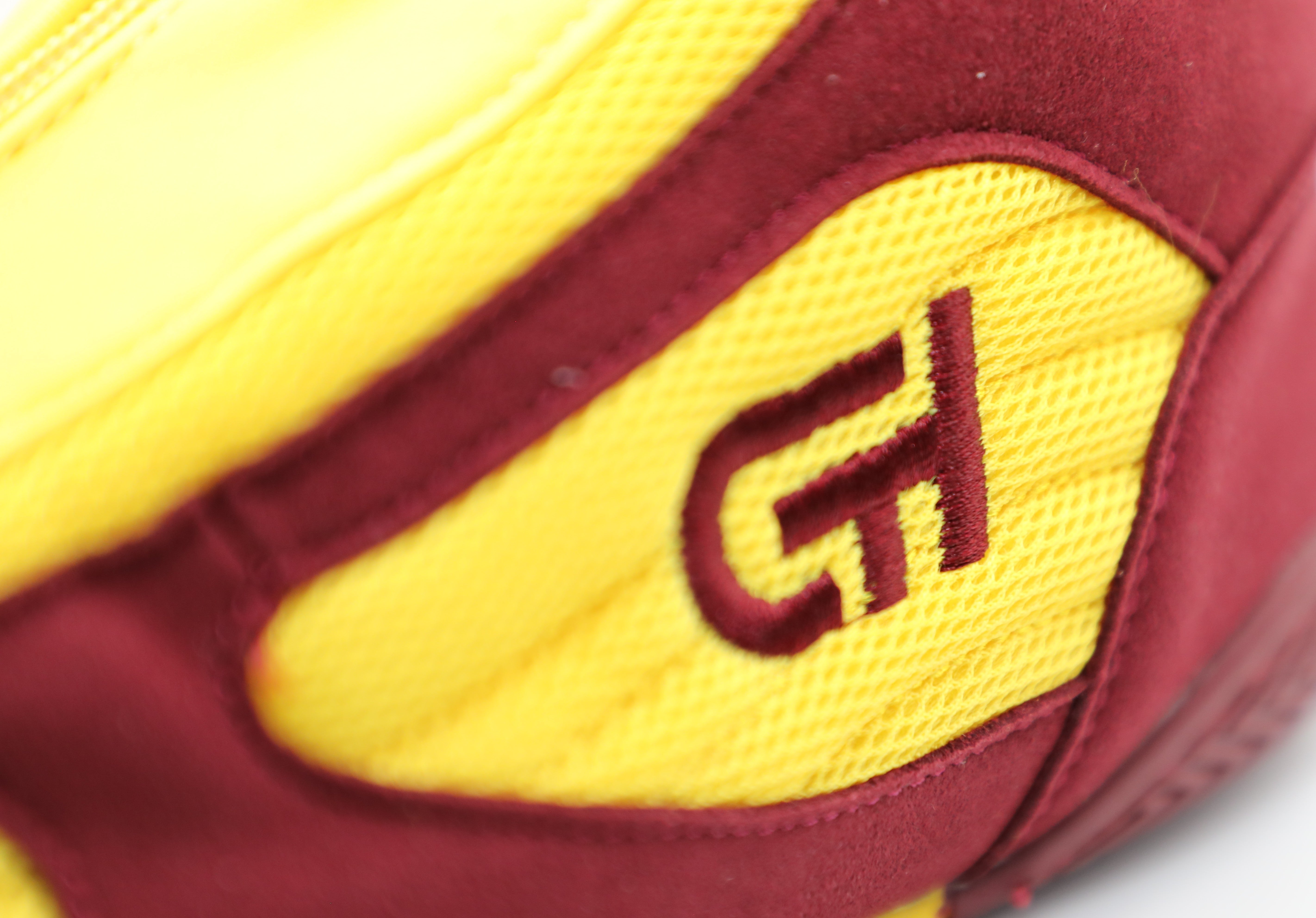 XXV Wrestling Shoe Maroon/Yellow – CH Gear