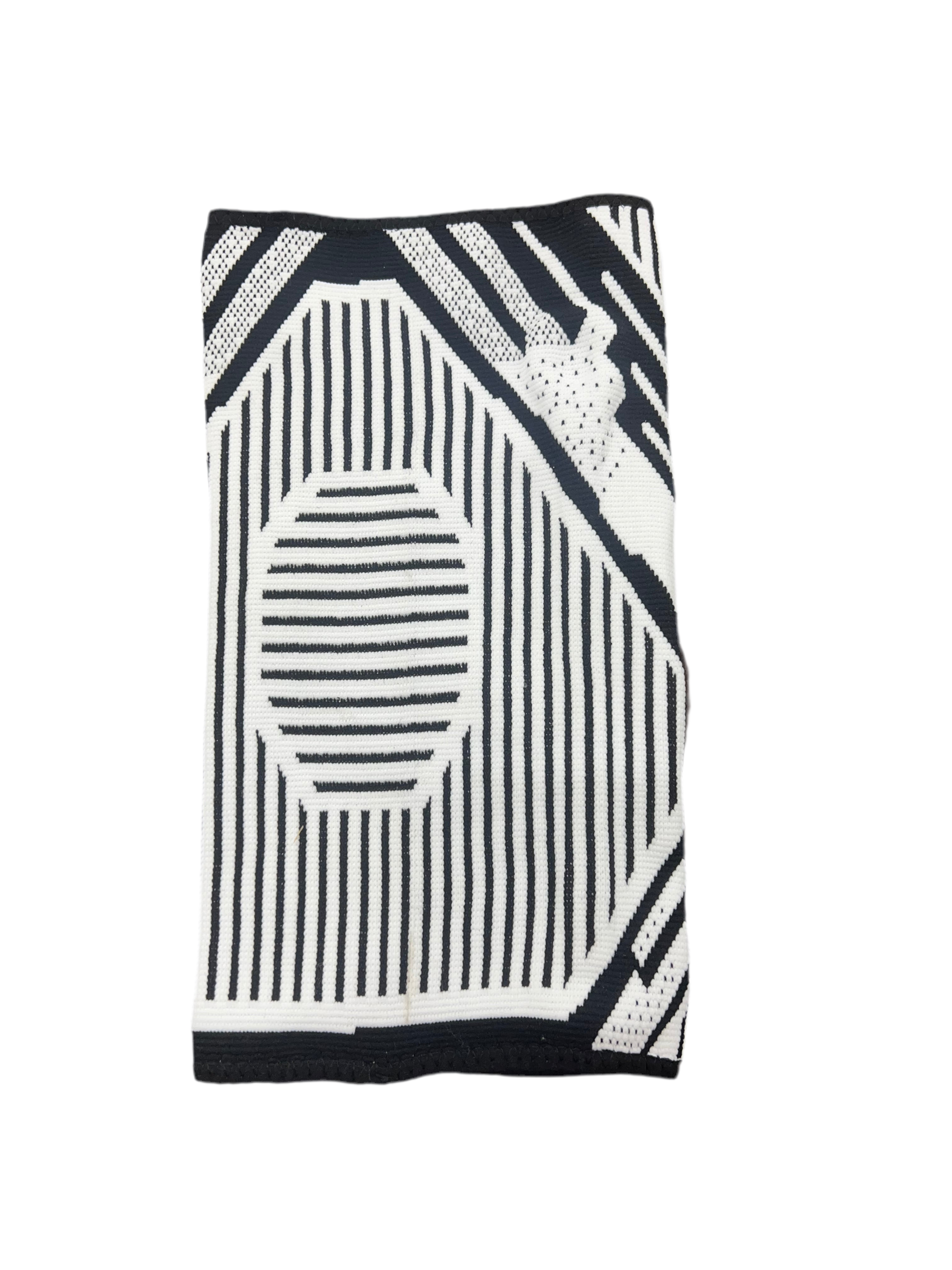 White Black Knee Pad (COMING SOON)